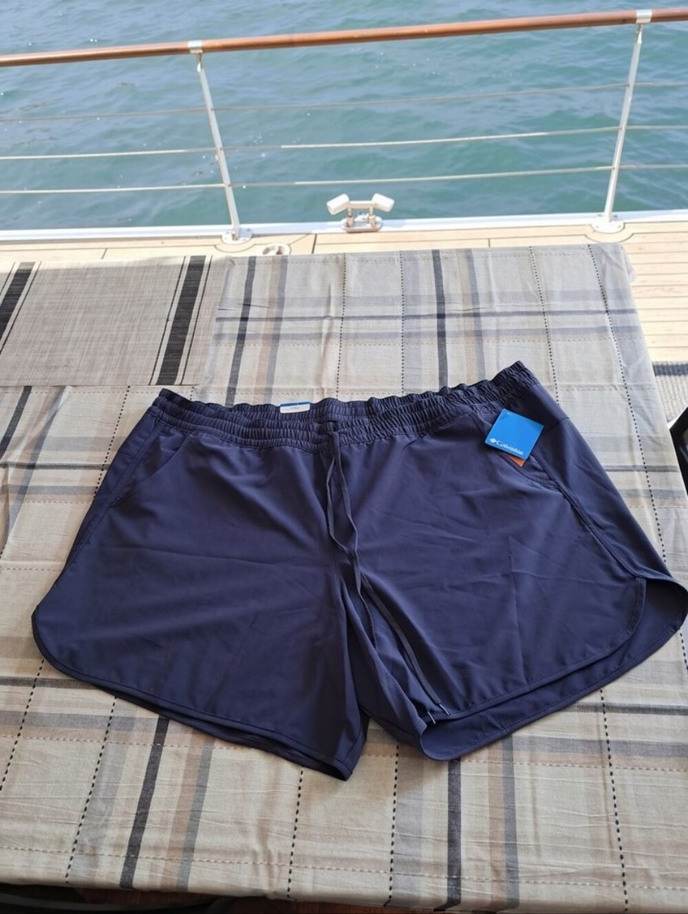 Columbia Bogata Bay Stretch Women's Shorts Plus Size 3X Navy NWT